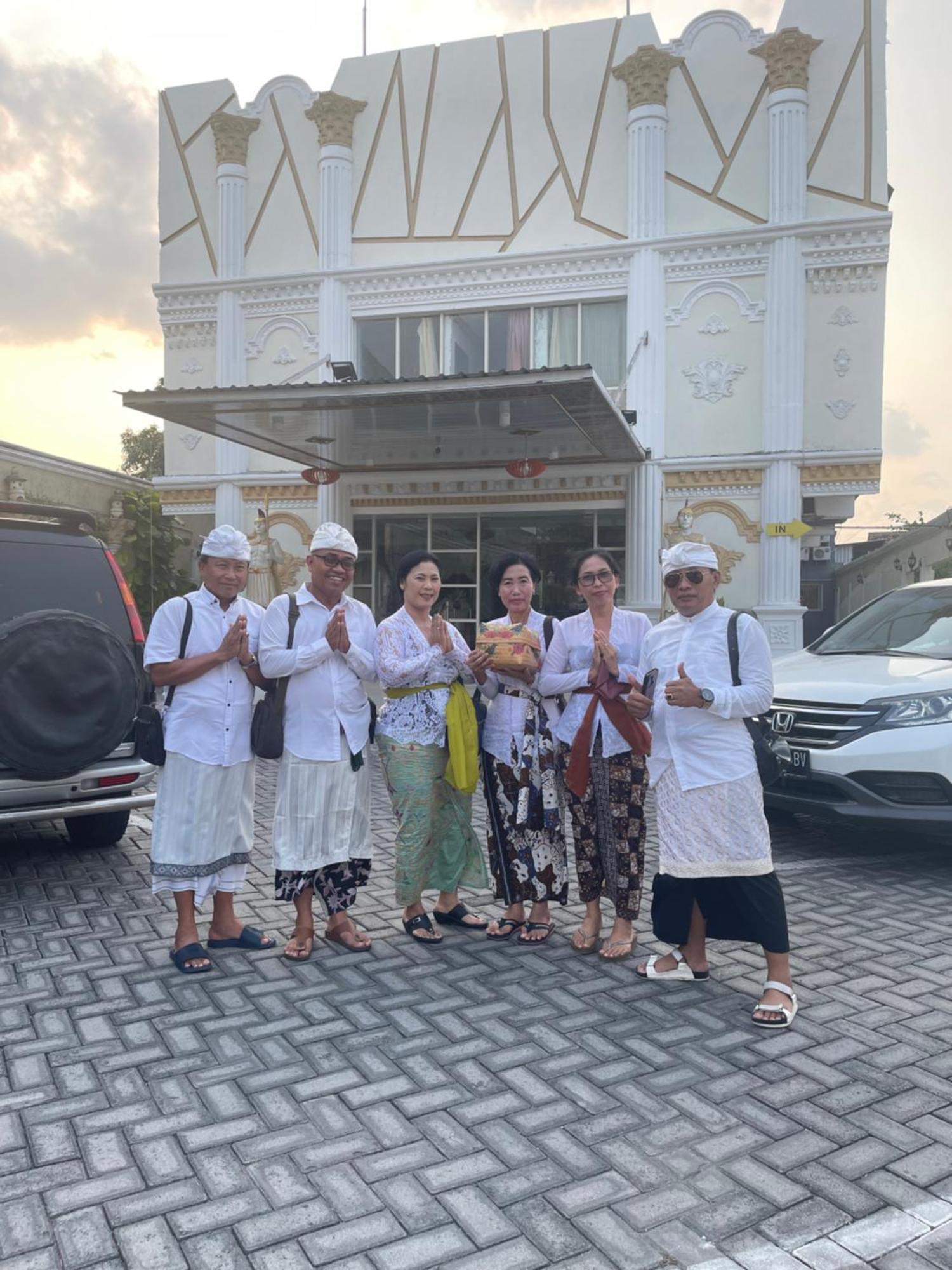 Votel Hotel De'Pratnya Kediri Kediri  Exterior photo